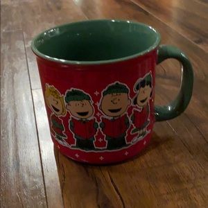 Peanuts caroling oversized mug